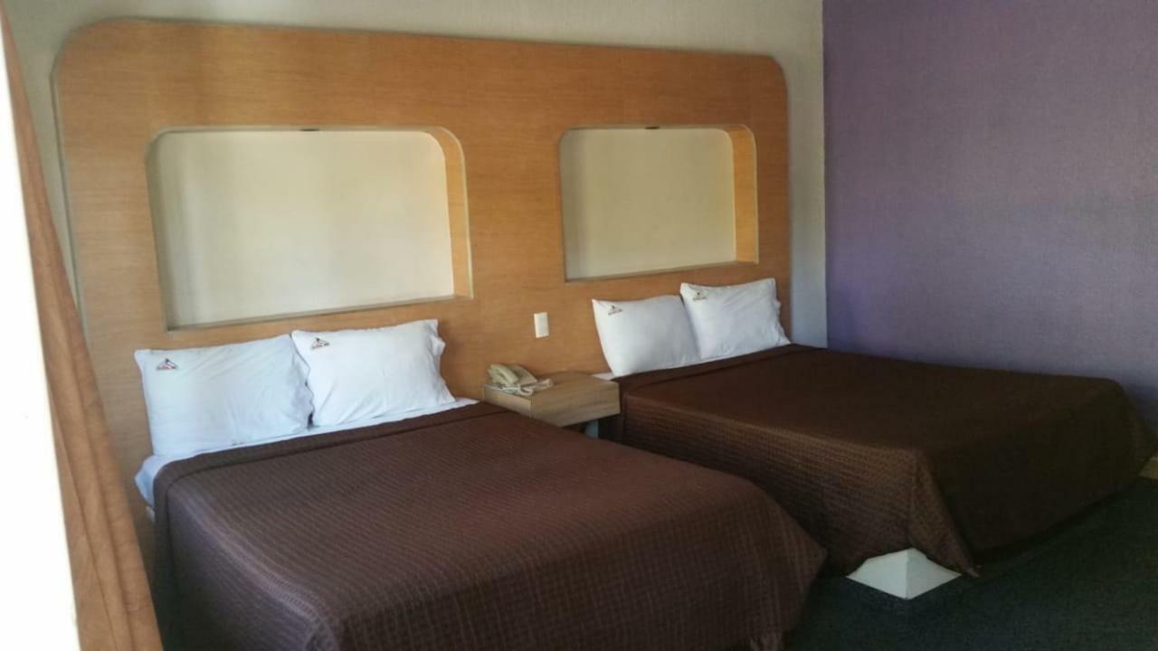 Hotel Azteca Inn Ensenada Ngoại thất bức ảnh